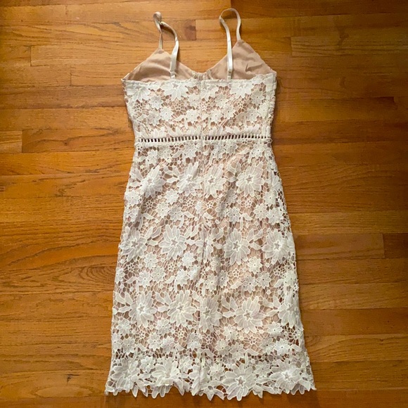 White Lace Dress - Picture 3 of 7